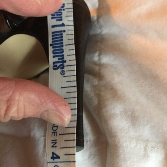 Animal Print Heel Size 7 - Picture 7 of 7